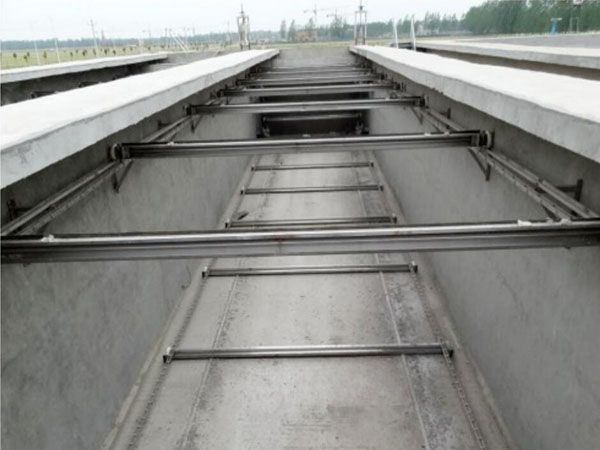 鏈板式刮油、刮渣、刮泥機(jī)